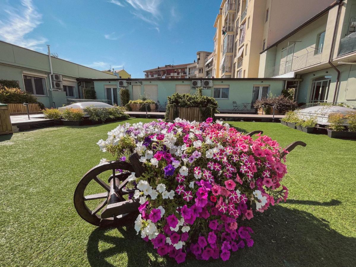 Wellhome Asti Exterior foto